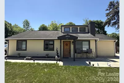 6814 Pence Road, Charlotte, NC 28215 - Photo 1
