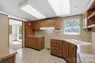 1235 Cheyenne Oaks Dr, Claremont, NC 28610 - Photo 20