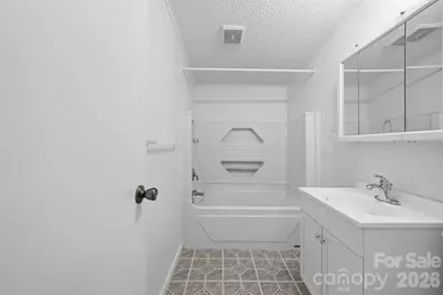 1235 Cheyenne Oaks Drive, Claremont, NC 28610 - Photo 36