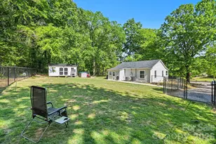 515 N Chapel St, Landis, NC 28088 - Photo 20