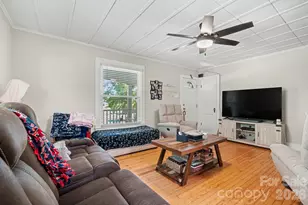 515 N Chapel St, Landis, NC 28088 - Photo 12