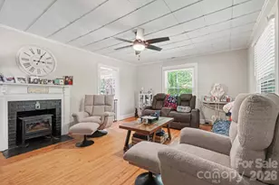 515 N Chapel St, Landis, NC 28088 - Photo 6
