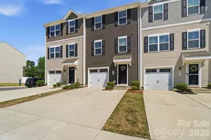 923 Taybyn Rd, Fort Mill, SC 29715 - Photo 1