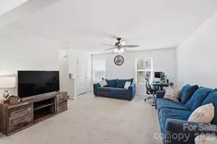 923 Taybyn Rd, Fort Mill, SC 29715 - Photo 2