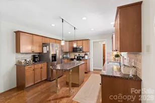 5322 Baker Dr, Charlotte, NC 28210 - Photo 12