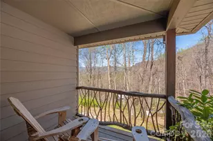 102 Fall Creek Rd, Waynesville, NC 28785 - Photo 4