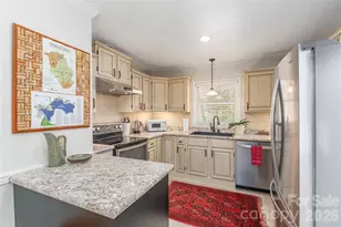 102 Fall Creek Rd, Waynesville, NC 28785 - Photo 12