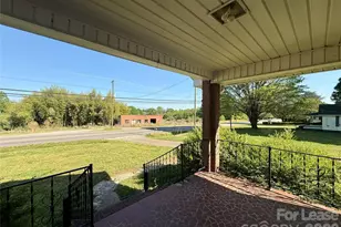 507 Turnersburg Hwy, Statesville, NC 28625 - Photo 4