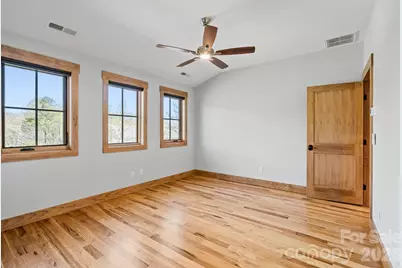 18 Majestic Oak Circle, Asheville, NC 28805 - Photo 32