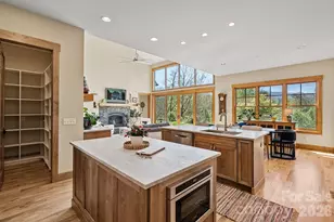 18 Majestic Oak Cir, Asheville, NC 28805 - Photo 10