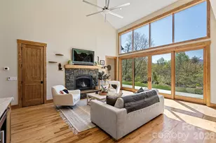 18 Majestic Oak Cir, Asheville, NC 28805 - Photo 6
