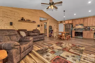 1100 Panther Branch Rd, Canton, NC 28716 - Photo 22