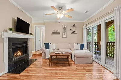 1109 E Morehead Street #5, Charlotte, NC 28204 - Photo 1