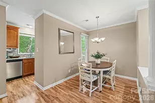 1109 E Morehead St, Charlotte, NC 28204 - Photo 8