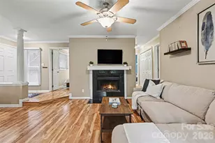 1109 E Morehead St, Charlotte, NC 28204 - Photo 4
