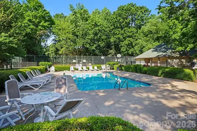 1051 Churchill Downs Court #B, Charlotte, NC 28211 - Photo 34