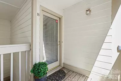 1051 Churchill Downs Court #B, Charlotte, NC 28211 - Photo 28