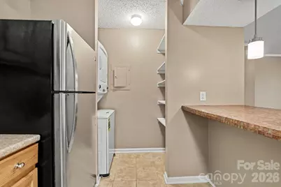1051 Churchill Downs Court #B, Charlotte, NC 28211 - Photo 18