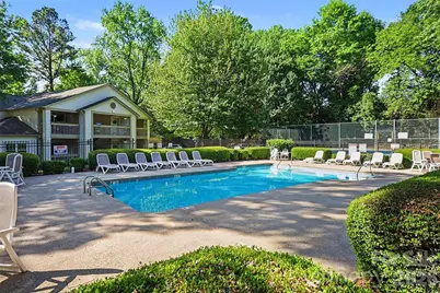 1051 Churchill Downs Court #B, Charlotte, NC 28211 - Photo 32