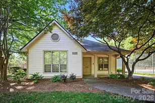 1051 Churchill Downs Ct, Charlotte, NC 28211 - Photo 32