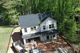 1915 Dove Dr, Charlotte, NC 28214 - Photo 10