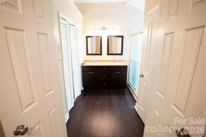 10737 Spruce Mountain Road, Charlotte, NC 28214 - Photo 8