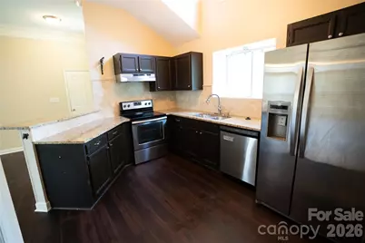 10737 Spruce Mountain Road, Charlotte, NC 28214 - Photo 2