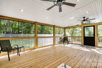 6208 Neptune Drive, Denver, NC 28037 - Photo 2