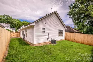 332 Cassidy Ln, Mooresville, NC 28115 - Photo 4