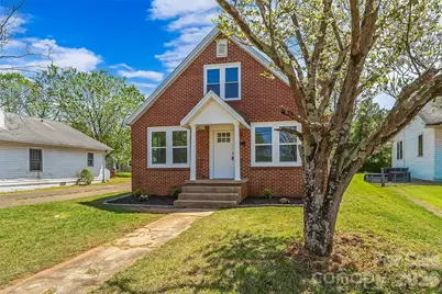 608 E Concord Street, Morganton, NC 28655 - Photo 2