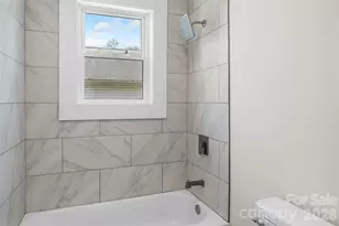 608 E Concord St, Morganton, NC 28655 - Photo 12