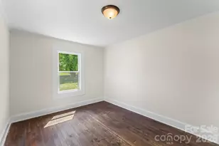 608 E Concord St, Morganton, NC 28655 - Photo 18