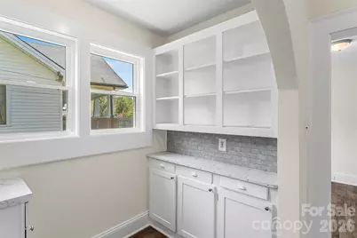 608 E Concord Street, Morganton, NC 28655 - Photo 10