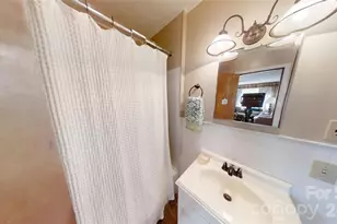 321 Doris Lisa View Dr, Hendersonville, NC 28792 - Photo 14