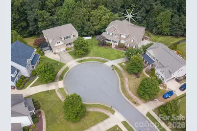 2652 Bedford Place NW, Concord, NC 28027 - Photo 2