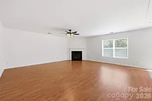 3902 Larkhaven Village Dr, Charlotte, NC 28215 - Photo 8