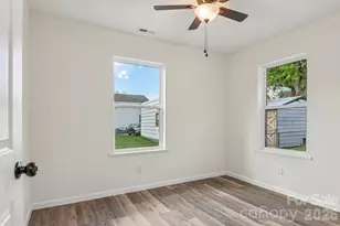 117 Virginia Ave, Waynesville, NC 28786 - Photo 24