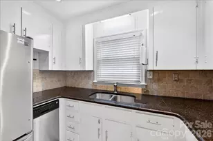 5413 Gwynne Ave, Charlotte, NC 28205 - Photo 12
