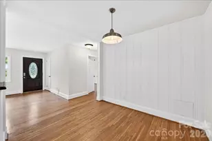 5413 Gwynne Ave, Charlotte, NC 28205 - Photo 8