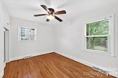 5413 Gwynne Avenue, Charlotte, NC 28205 - Photo 30