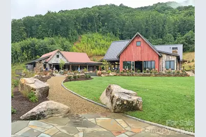 81 Boarding House Way #92, Sylva, NC 28779 - Photo 4