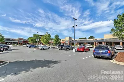 2745 Von Thuringer Court, Charlotte, NC 28210 - Photo 26