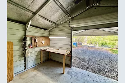 2730 Fourth Street Place NW, Hickory, NC 28601 - Photo 28