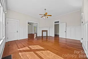 202 Pressley St, Clover, SC 29710 - Photo 6