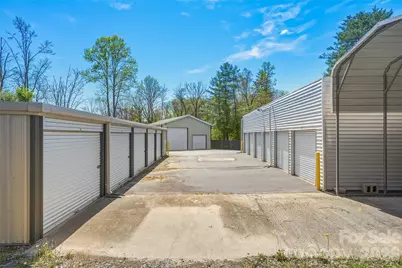 130 Oakland Hills Drive, Etowah, NC 28729 - Photo 14