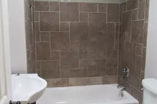10922 Hilton Dr, Charlotte, NC 28214 - Photo 16