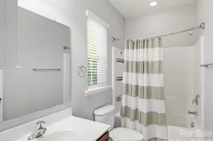 14703 Brannock Hills Dr, Charlotte, NC 28278 - Photo 16