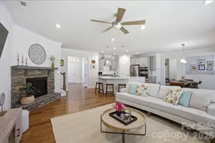 11432 Oakhampton Way, Matthews, NC 28105 - Photo 4