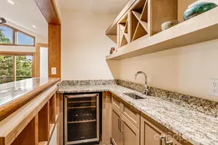 55 Glade Ln, Black Mountain, NC 28711 - Photo 12