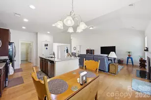 743 Edenhall Dr, Columbia, SC 29229 - Photo 16